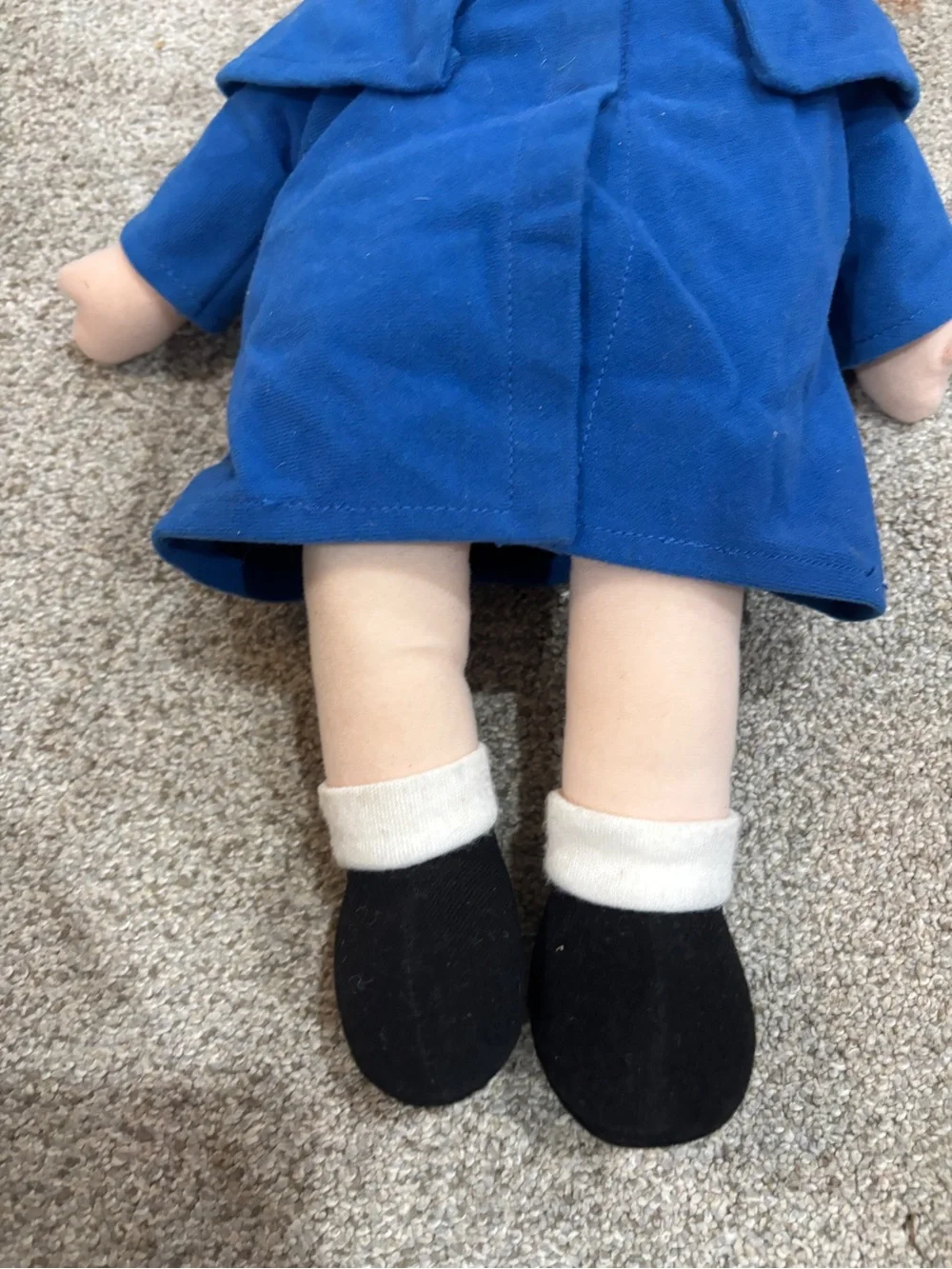 Madeline Talking French Doll School Uniform Hat Bonjour Interactive Plush Vinyl